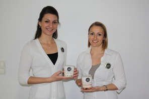 Das Duo der Fernhochschule SRH Riedlingen mit ihrem "feel good MINUTE MUESLI".