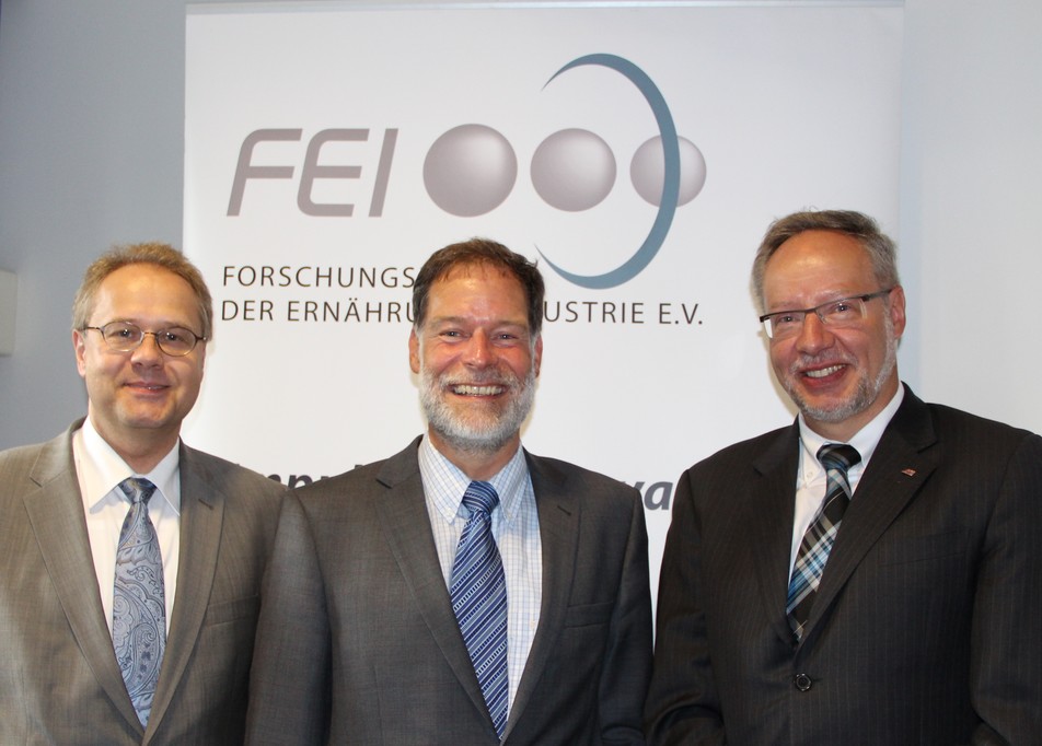 Premiere gelungen! Die Organisatoren des IGF-ZIM-Fachworkshops zum Innovationsfeld Lebensmittelproduktion: Volker Richstein (AiF), Dr. Volker Häusser (FEI) und Dr. Klaus-Rüdiger Sprung (AiF Projekt GmbH).