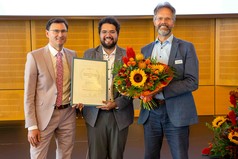 Ausgezeichnet! Exzellente Forschung mit hohem Anwendungsbezug: Dr. Miguel Ángel Ballesteros Martínez erhält Friedrich-Meuser-Forschungspreis 2025