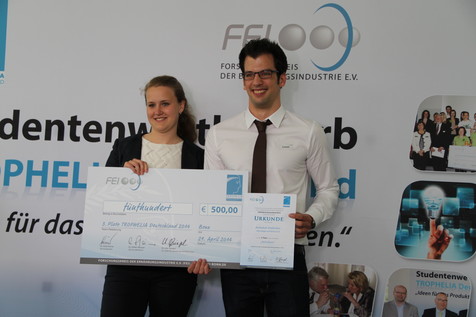 "MoCoChoCo" - die unglaublich leckere Schoko-Mousse mit flüssigem Kern unter Nutzung von Rohrmelasse: Erfunden vom Team der Hochschule Niederrhein. "MoCoChoCo" - die unglaublich leckere Schoko-Mousse mit flüssigem Kern unter Nutzung von Rohrmelasse: Erfunden vom Team der Hochschule Niederrhein.