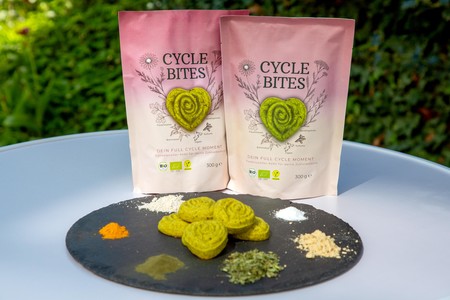 „Cycle Bites“ ist ein Keksprodukt mit funktionellen Inhaltsstoffen zur Linderung von Menstruationsbeschwerden.