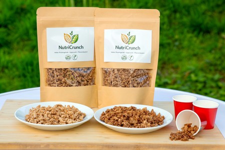 Genuss mit gutem Gewissen: „NutriCrunch“ sind vielseitig einsetzbare extrudierte Flips auf Erbsenisolat-Basis mit Treber.