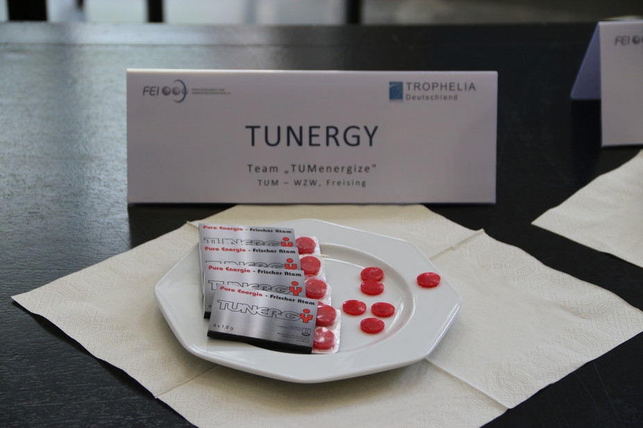 "Tunergy", die Kaffee-Alternative zum Lutschen, sichert sich wegen Punktegleichstand einen zweiten Platz 2.