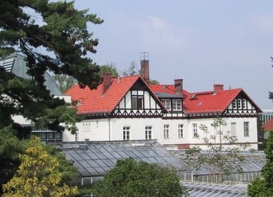 Am Instituts-Standort in Dahlem sind u.a. die Räumlichkeiten des Fachgebiets Lebensmittelbiotechnologie und -prozesstechnik.