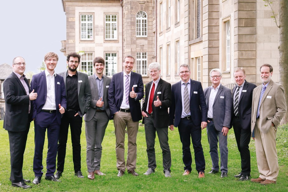 Die Moderatoren und die Referenten des 17. FEI-Kooperationsforums: Prof. Dr. Sascha Rohn, Prof. Dr. Alexander Mathys, Dr. M. Azad Emin, Prof. Dr. Stefan Toepfl, PD Dr. Peter Eisner, Prof. Dr. Ulrich Kulozik, Prof. Dr. Holger Zorn, Prof. Dr. Peter Stehle, Prof. Dr. Bernhard von Lengerich und FEI-Geschäftsführer Dr. Volker Häusser.