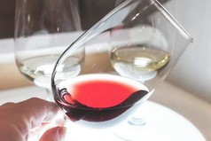 Bild zu Allergene ade! Forscher entwickeln Verfahren zur Vermeidung allergieauslösender Rückstände in Wein